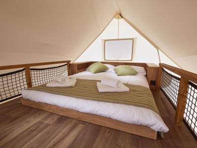 campinggirasole en special-offer-couples-glamping-holiday-village-marche-by-the-sea 012