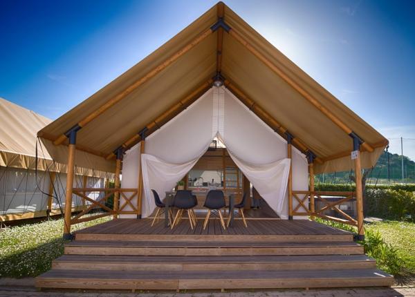 campinggirasole en special-offer-couples-glamping-holiday-village-marche-by-the-sea 005